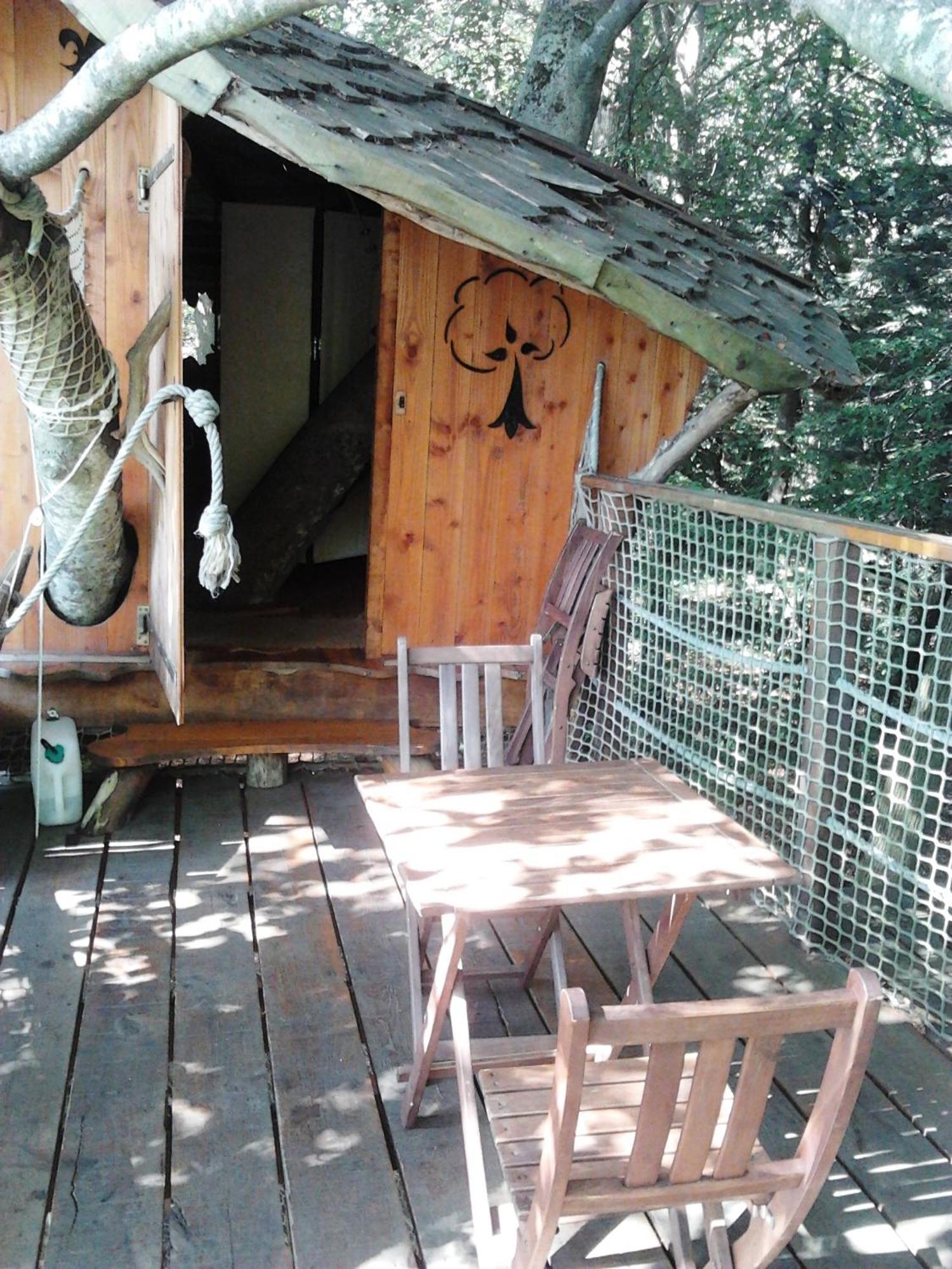 Les Cabanes De Kermenguy Cleder Exterior photo